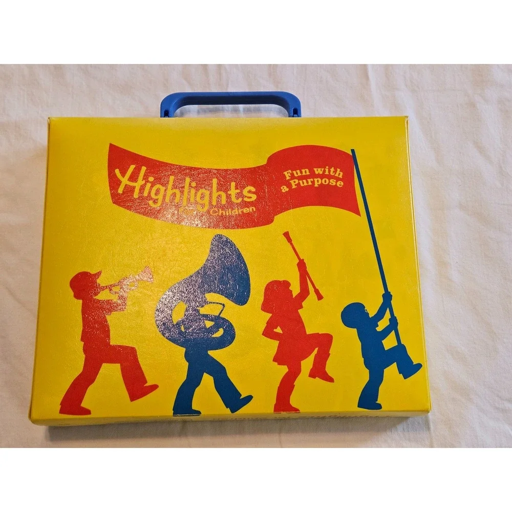 Highlights for Children Yellow Carrying Case and Playful Graphics 95'‎ 98'